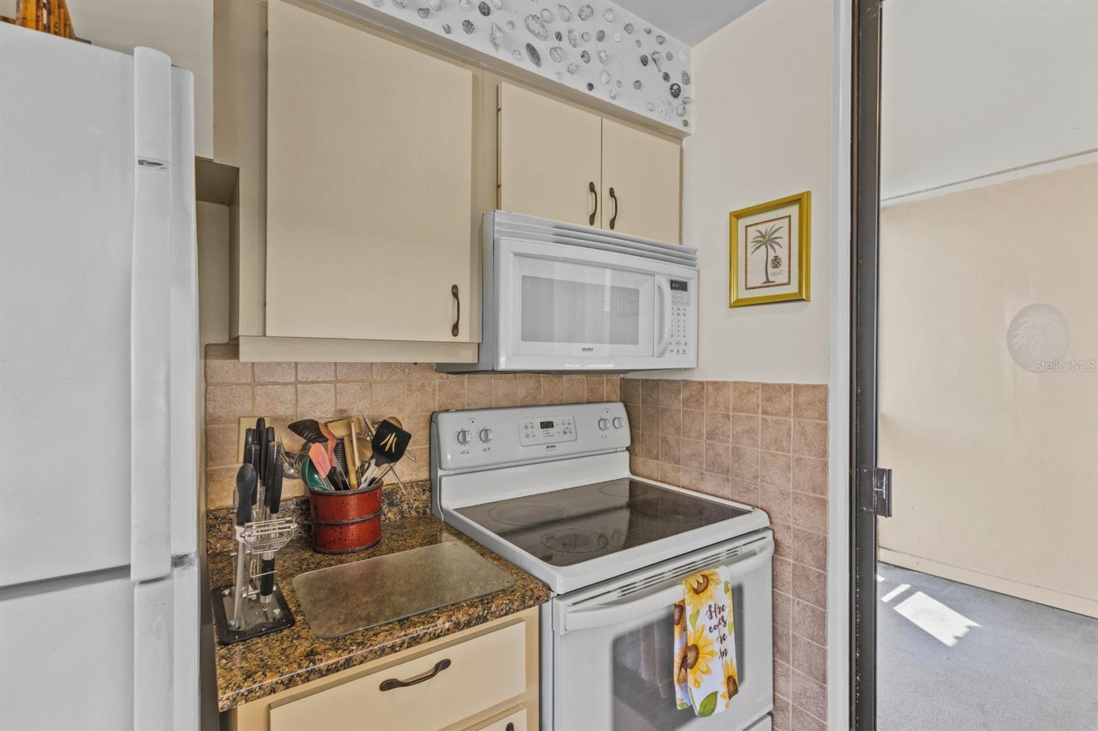 Image 15 of 37 For 3033 Willow Green 10