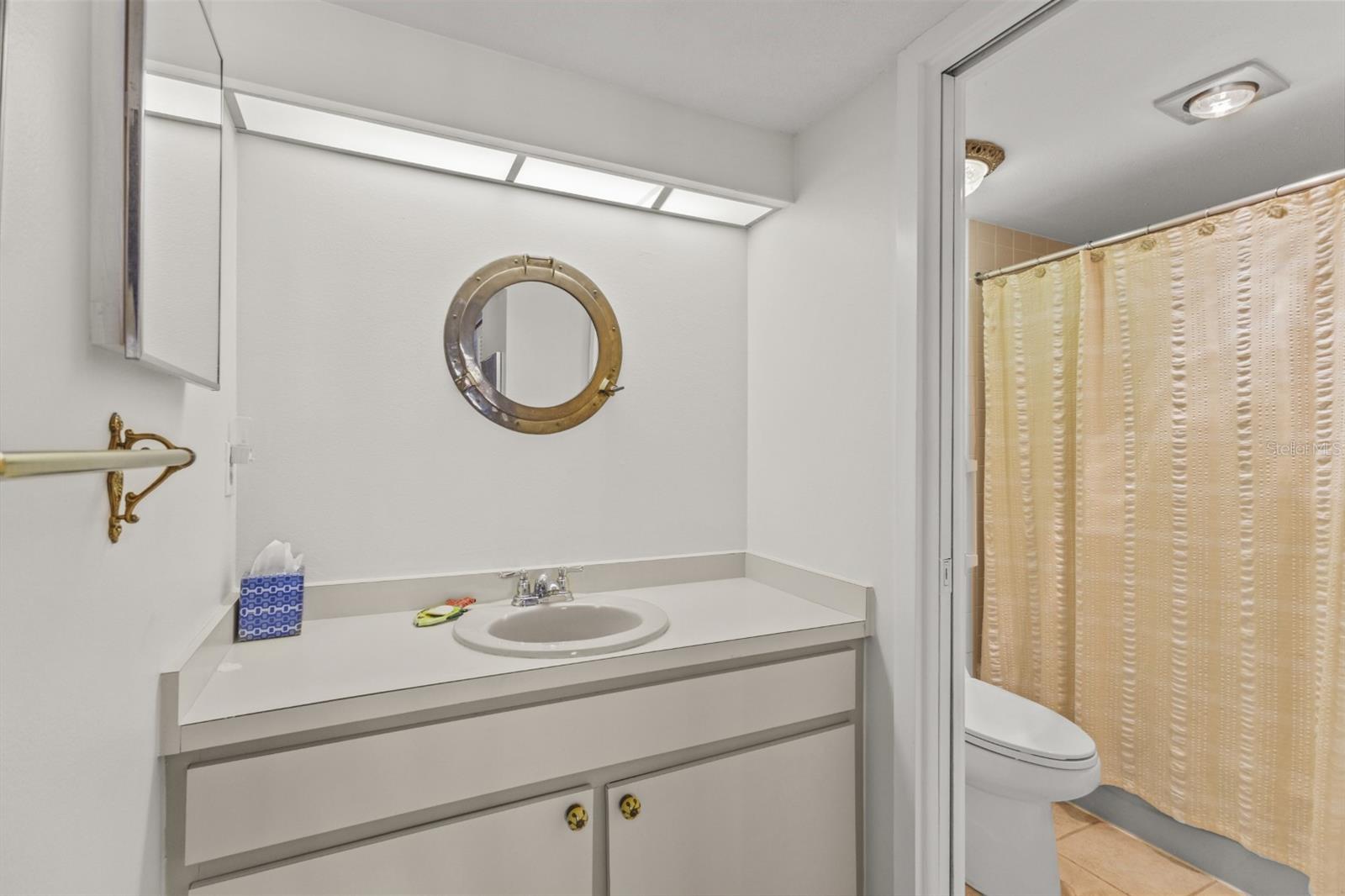 Image 20 of 37 For 3033 Willow Green 10
