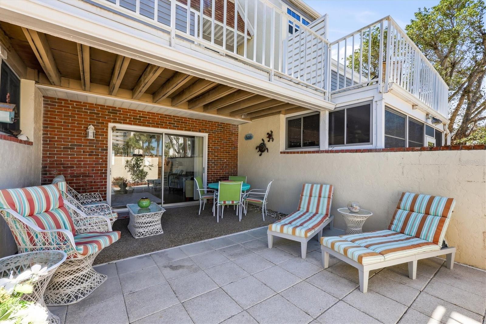 Image 31 of 89 For 744 Cadiz Road 8
