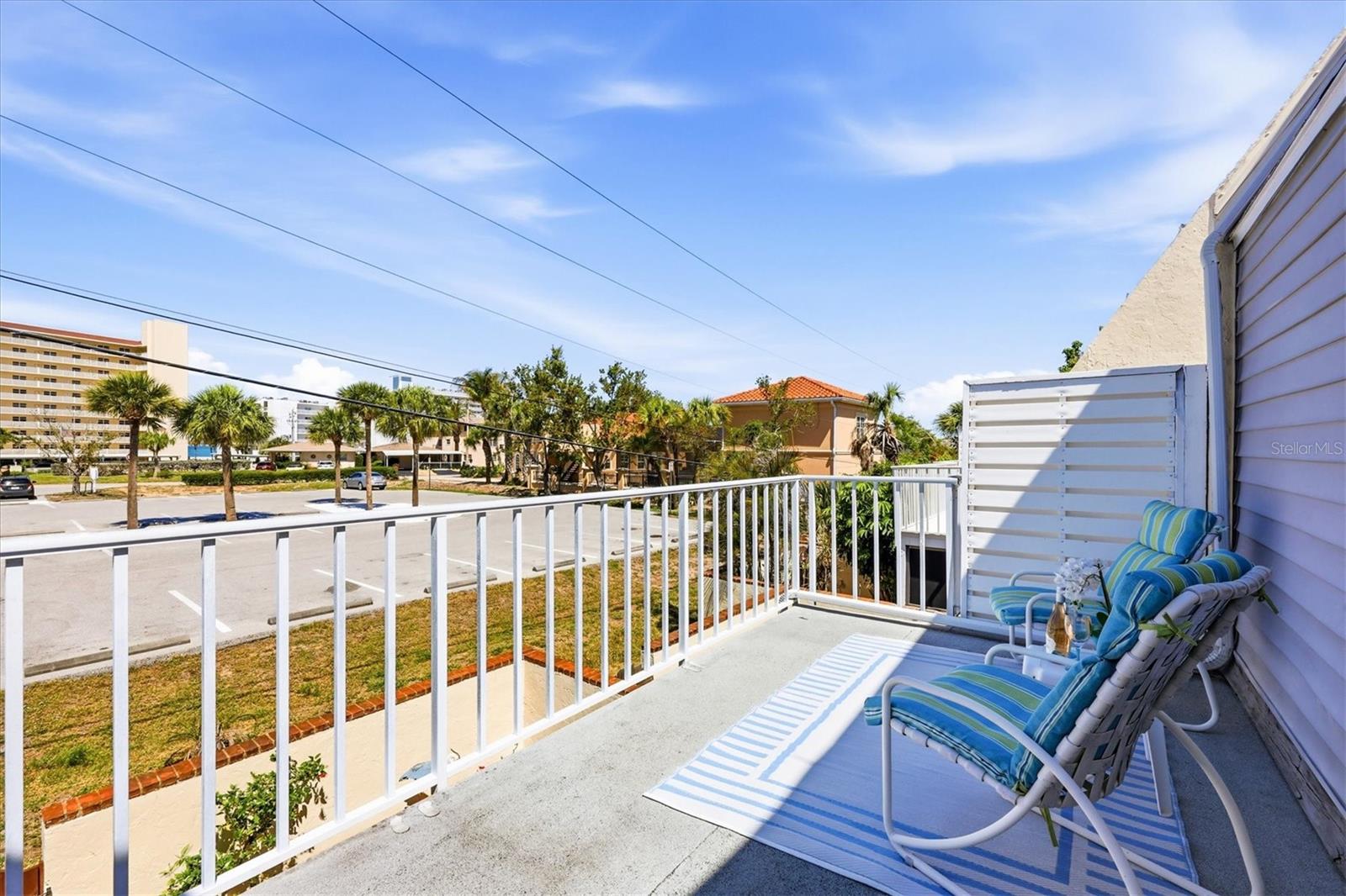 Image 33 of 89 For 744 Cadiz Road 8