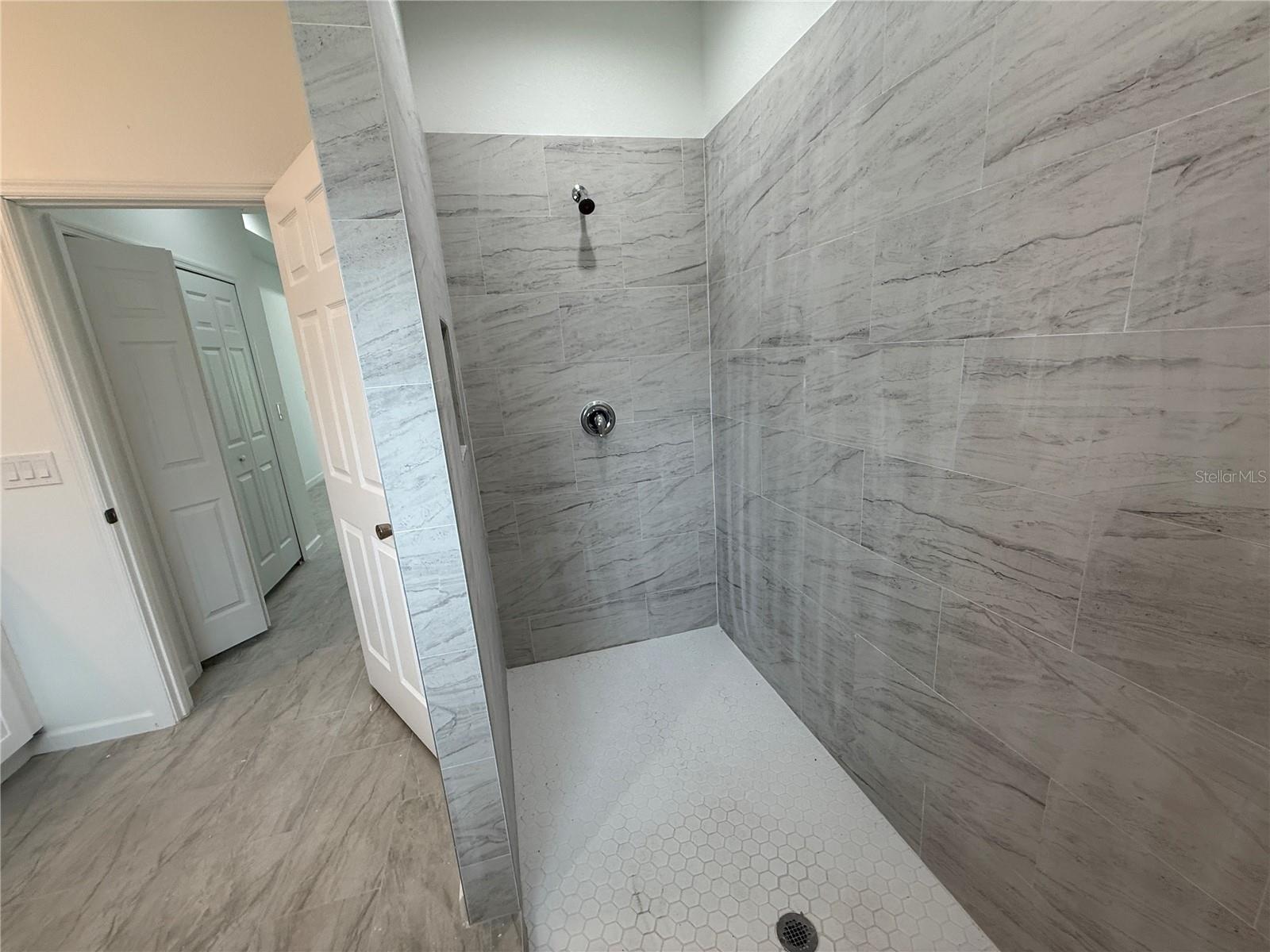 Image 10 of 20 For 1180 Comfort Lane