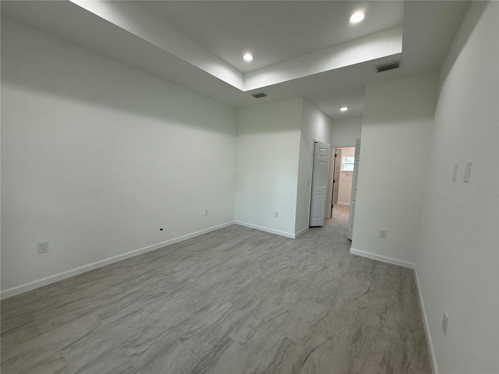 Image 6 of 20 For 1180 Comfort Lane