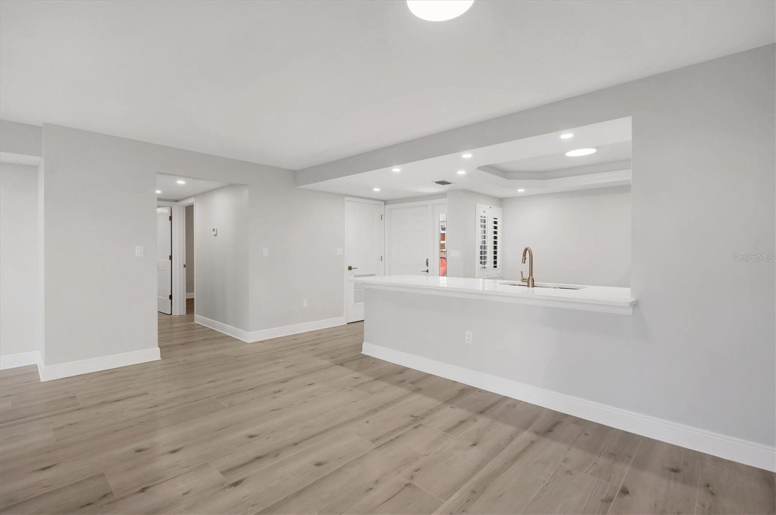 Image 10 of 32 For 6670 Estero Boulevard A104
