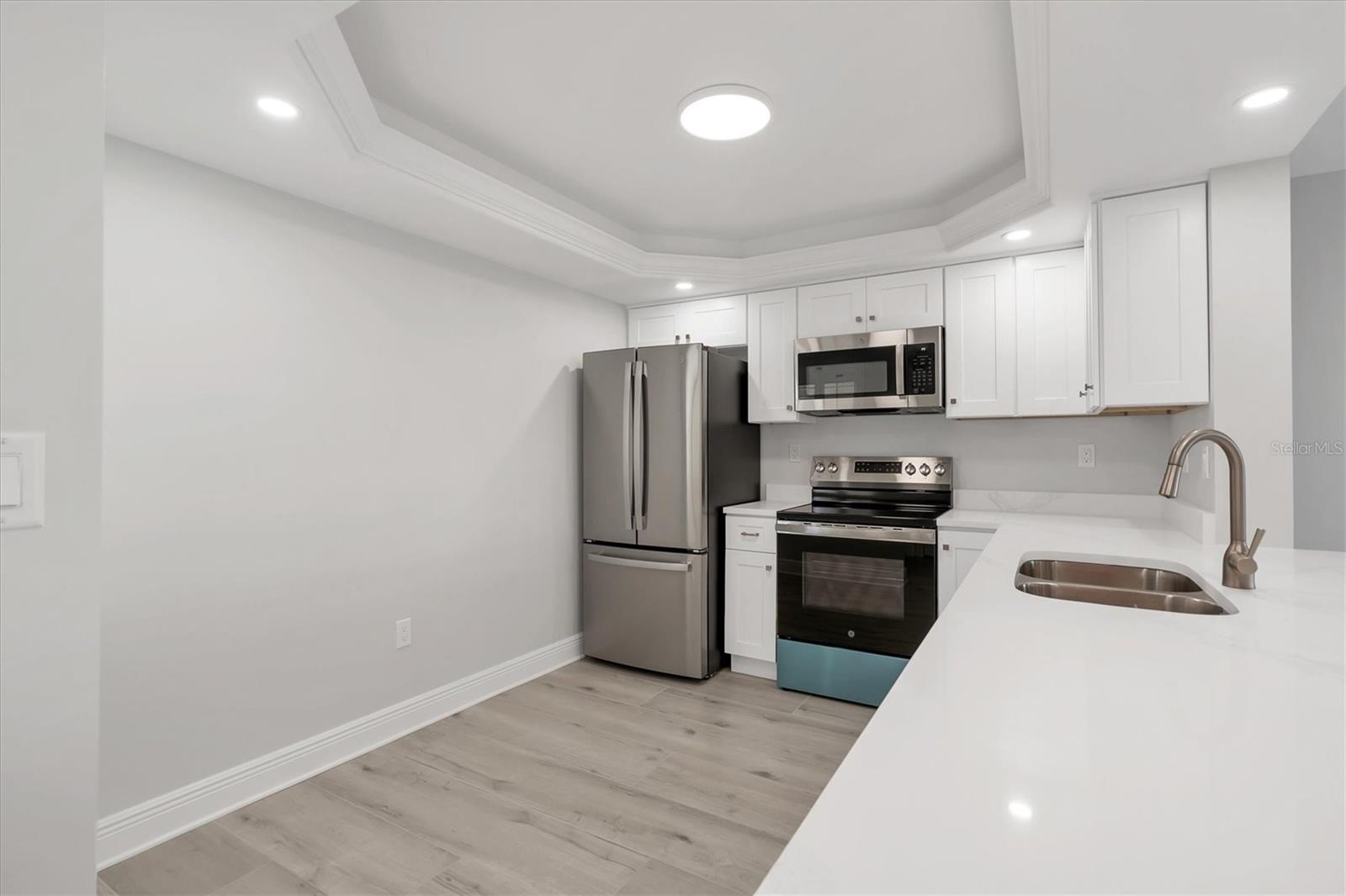 Image 6 of 32 For 6670 Estero Boulevard A104
