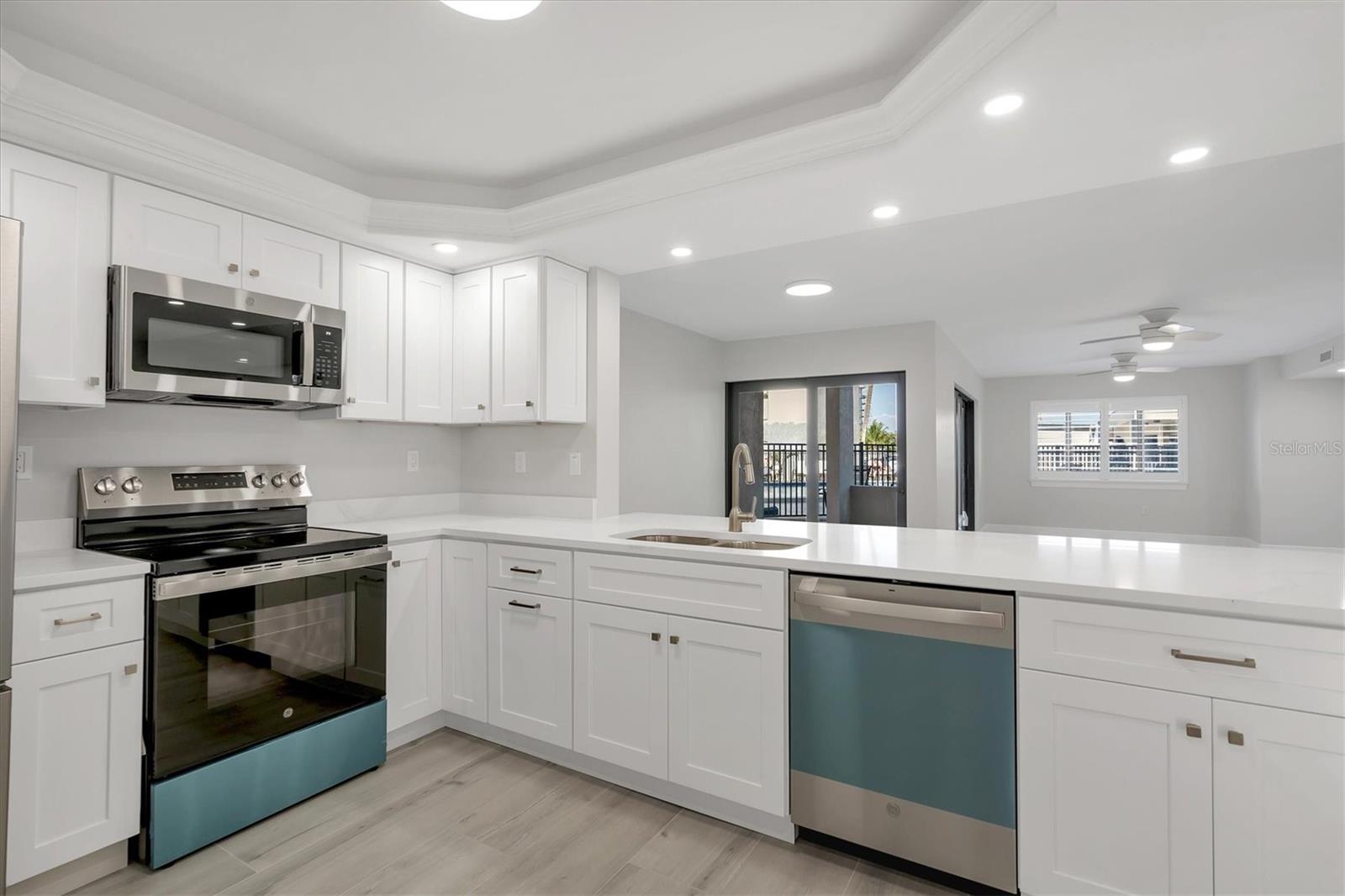Image 7 of 32 For 6670 Estero Boulevard A104