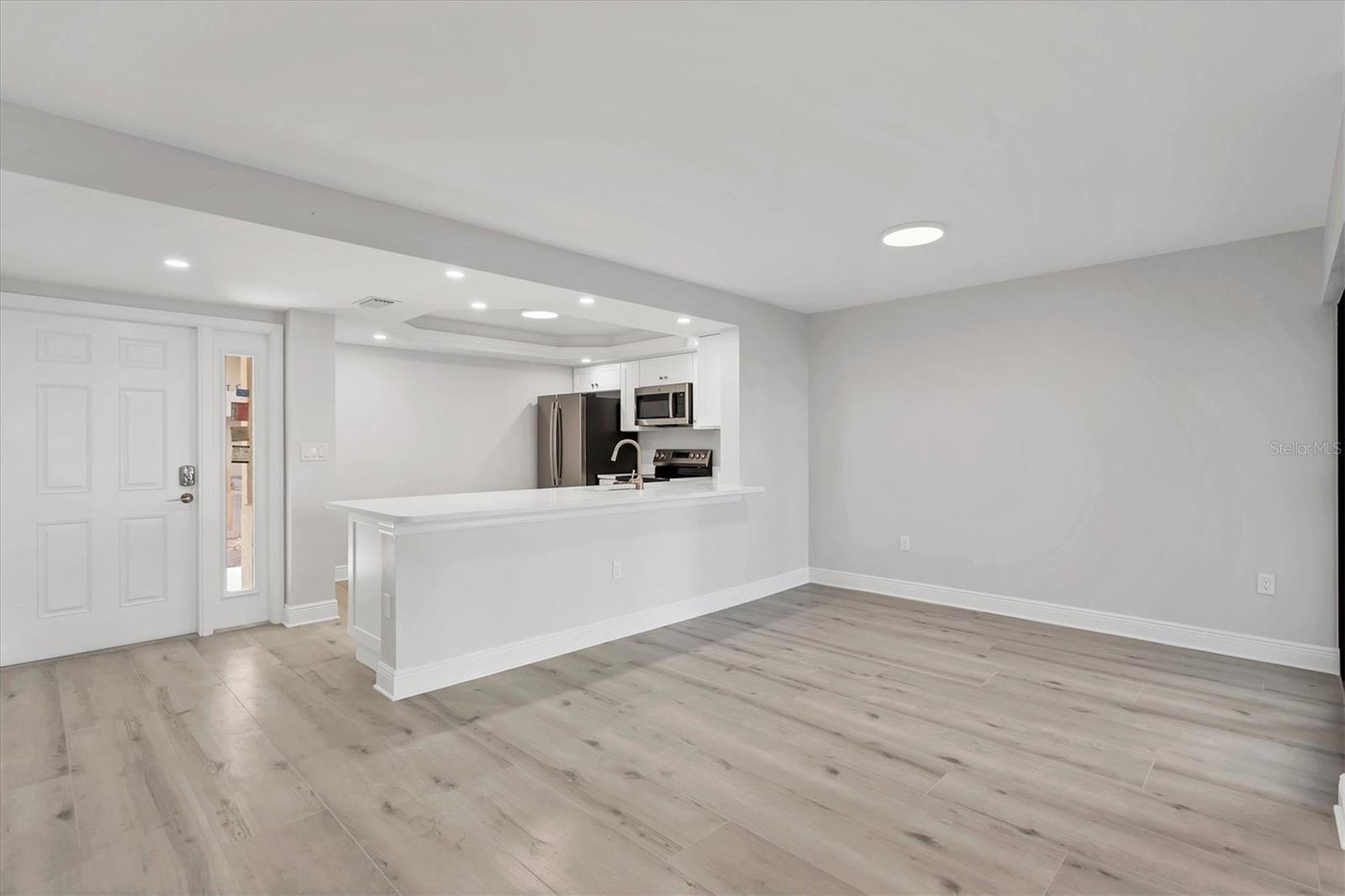 Image 9 of 32 For 6670 Estero Boulevard A104