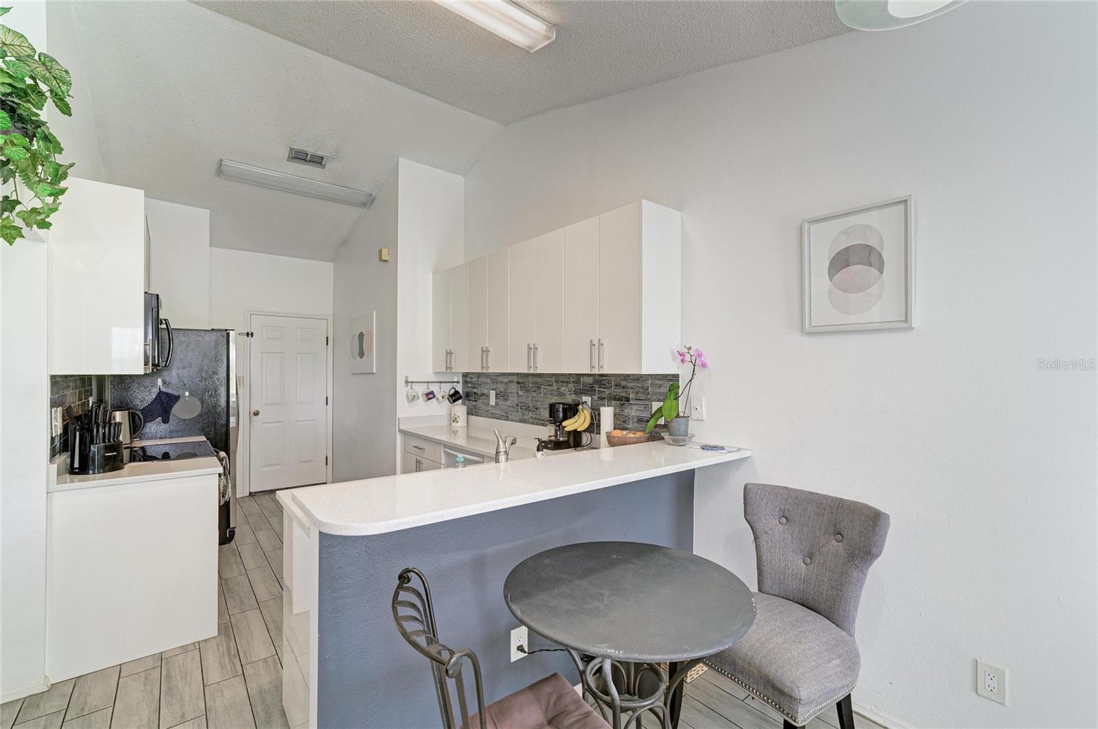 Image 14 of 38 For 11217 2nd Avenue E