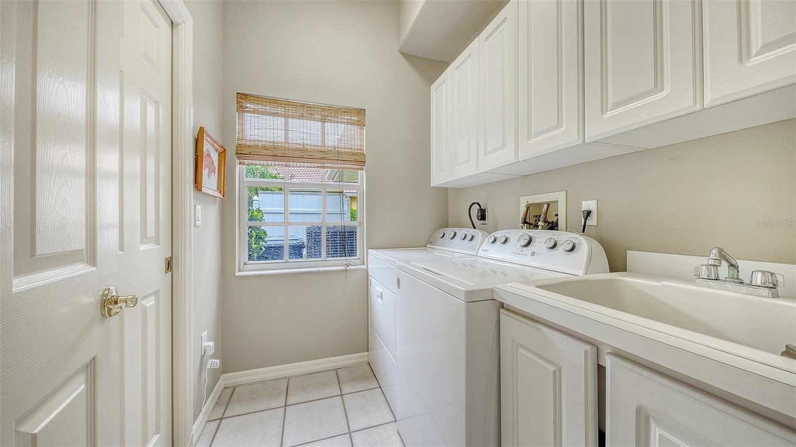Image 23 of 83 For 4839 Sweetmeadow Circle