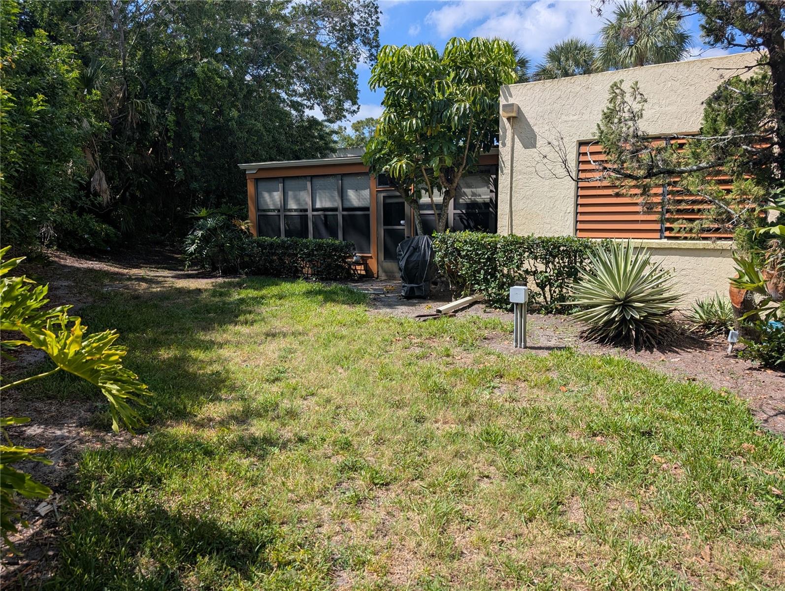 Image 15 of 37 For 135 Wild Palm Drive