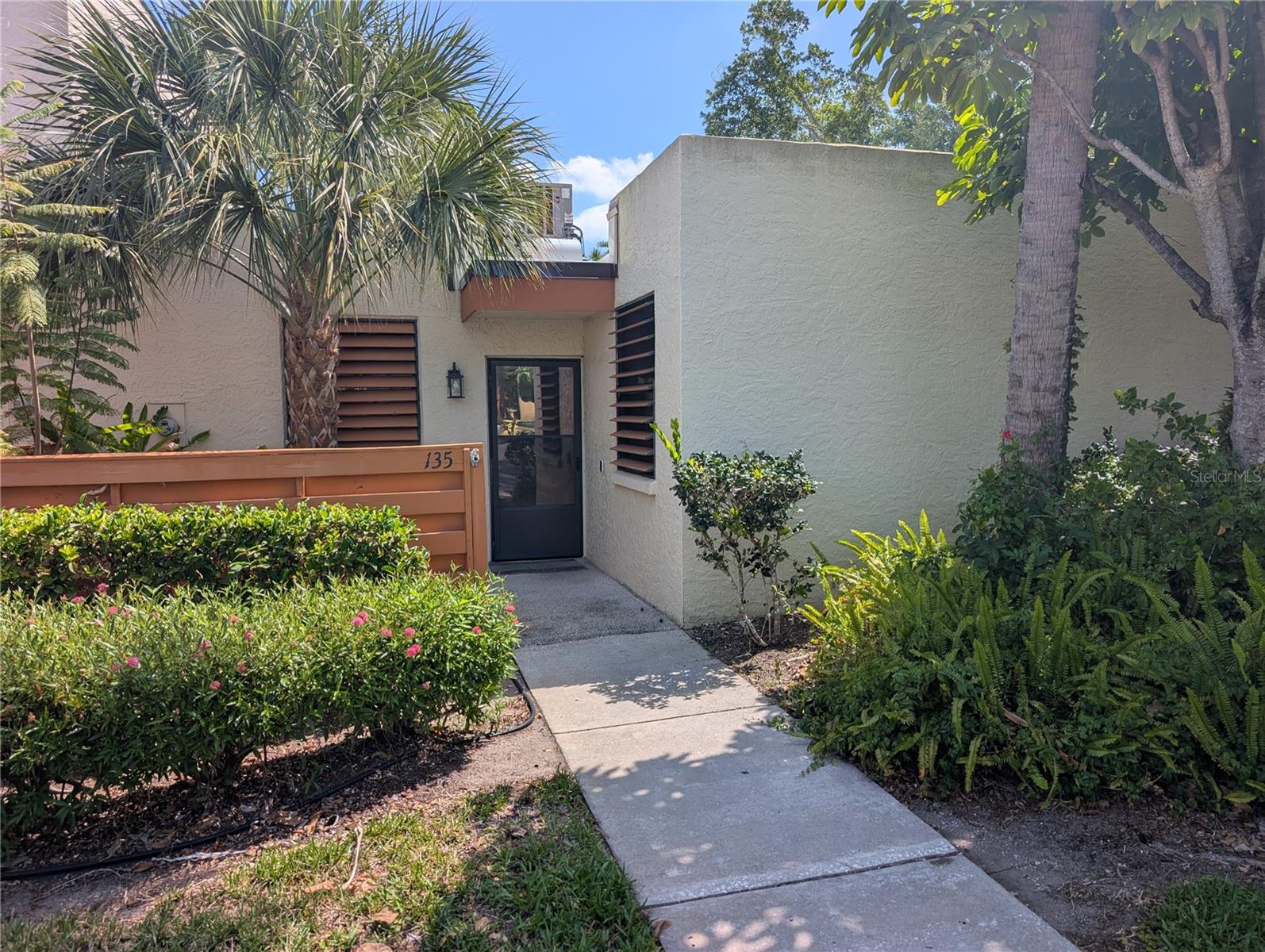 Image 3 of 37 For 135 Wild Palm Drive