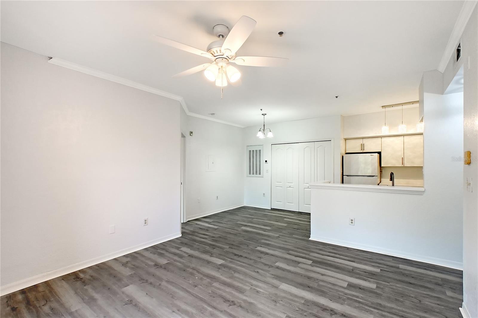 Image 27 of 43 For 4118 Central Sarasota Parkway 1624