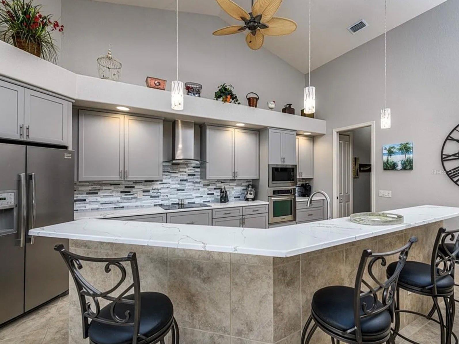 Image 17 of 46 For 5024 17th Avenue