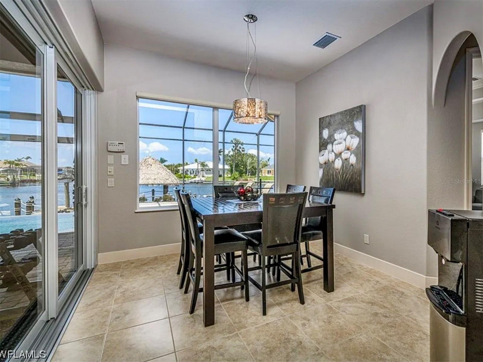 Image 19 of 46 For 5024 17th Avenue