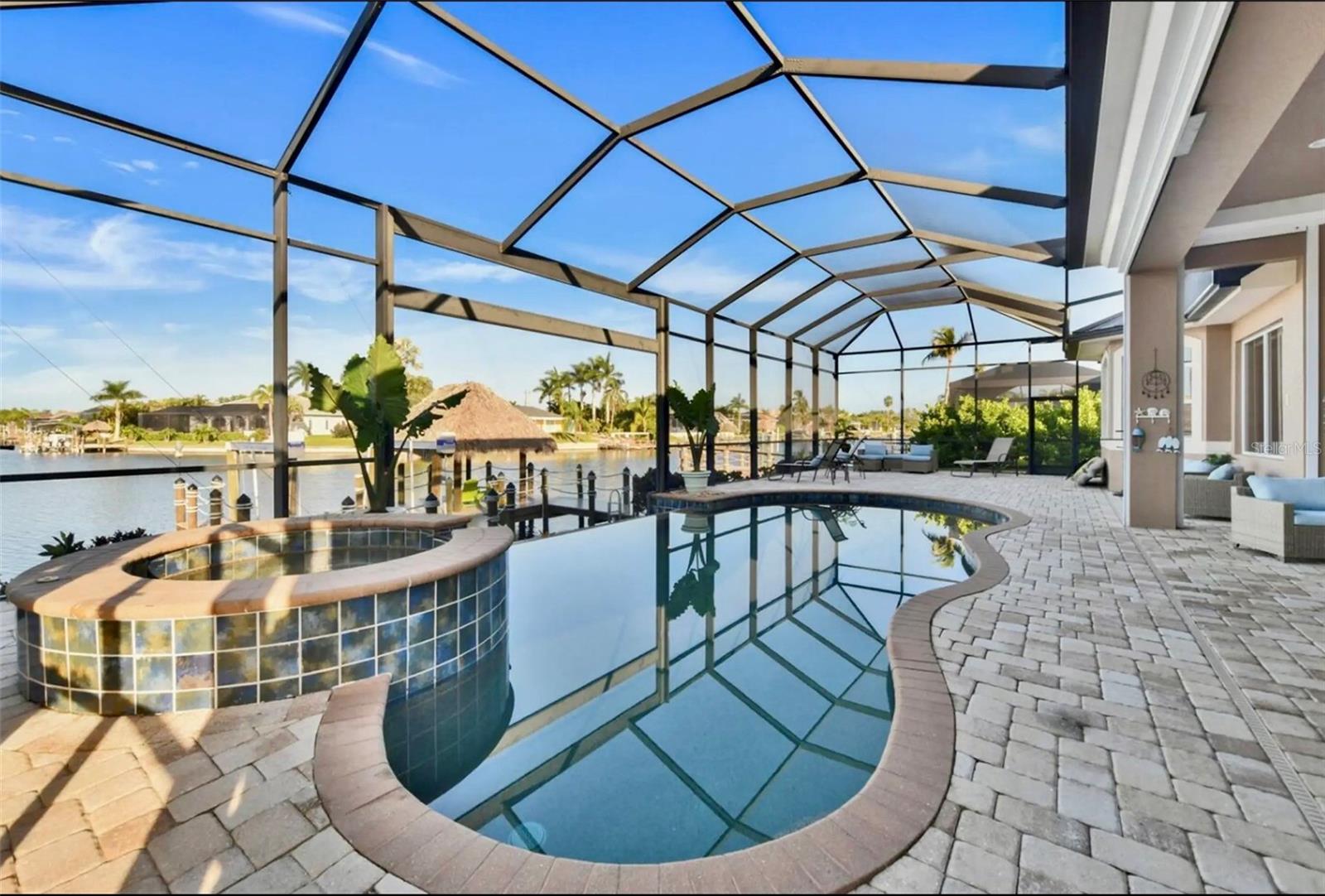 Image 3 of 46 For 5024 17th Avenue