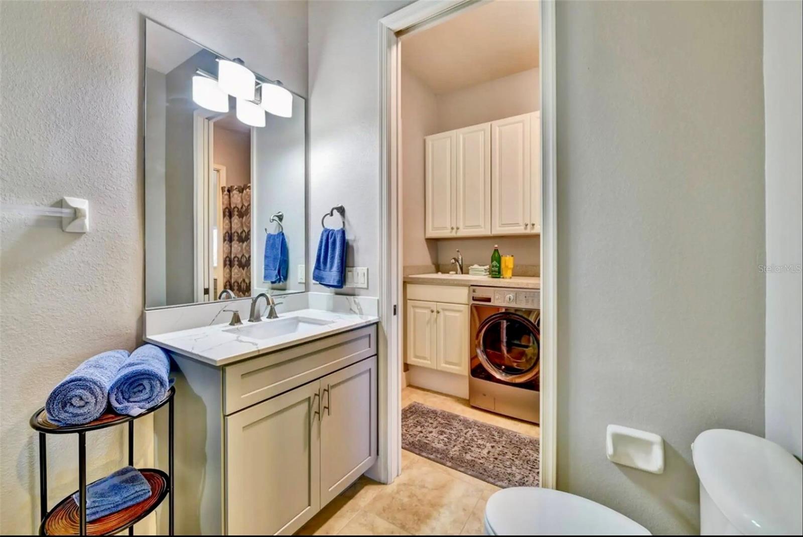 Image 34 of 46 For 5024 17th Avenue