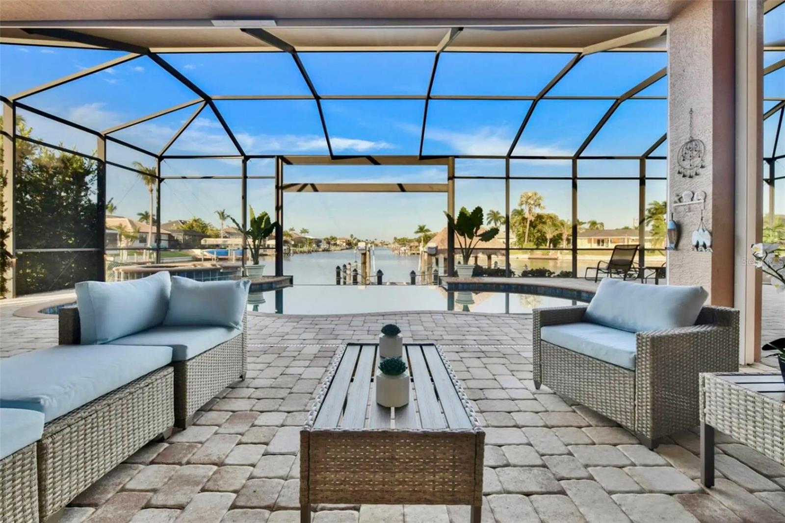 Image 36 of 46 For 5024 17th Avenue