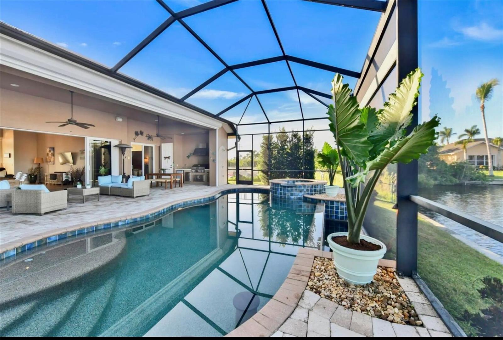 Image 5 of 46 For 5024 17th Avenue