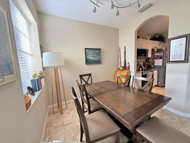 Image 11 of 15 For 6315 Rosefinch Court 104