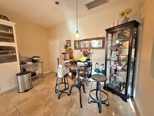 Image 9 of 15 For 6315 Rosefinch Court 104