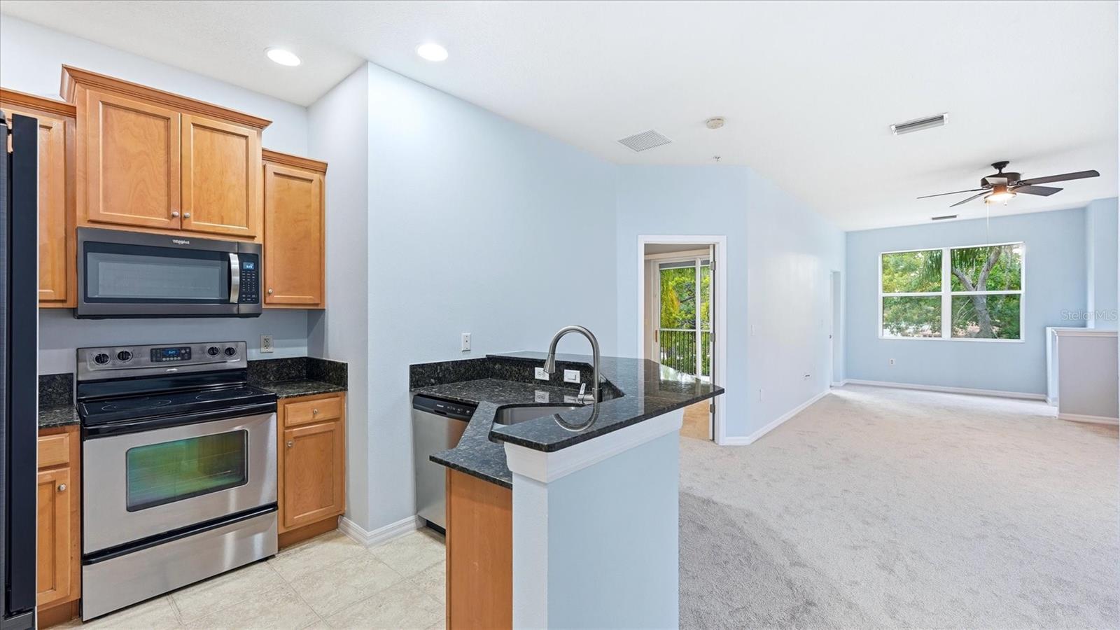 Image 17 of 35 For 7839 Limestone Lane 12-204