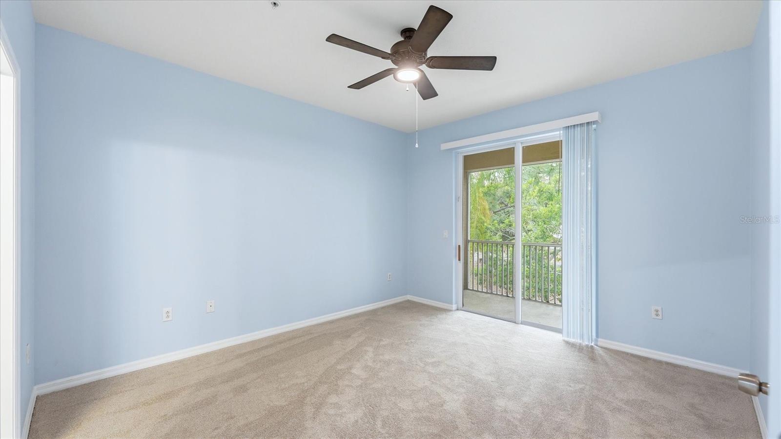 Image 4 of 35 For 7839 Limestone Lane 12-204