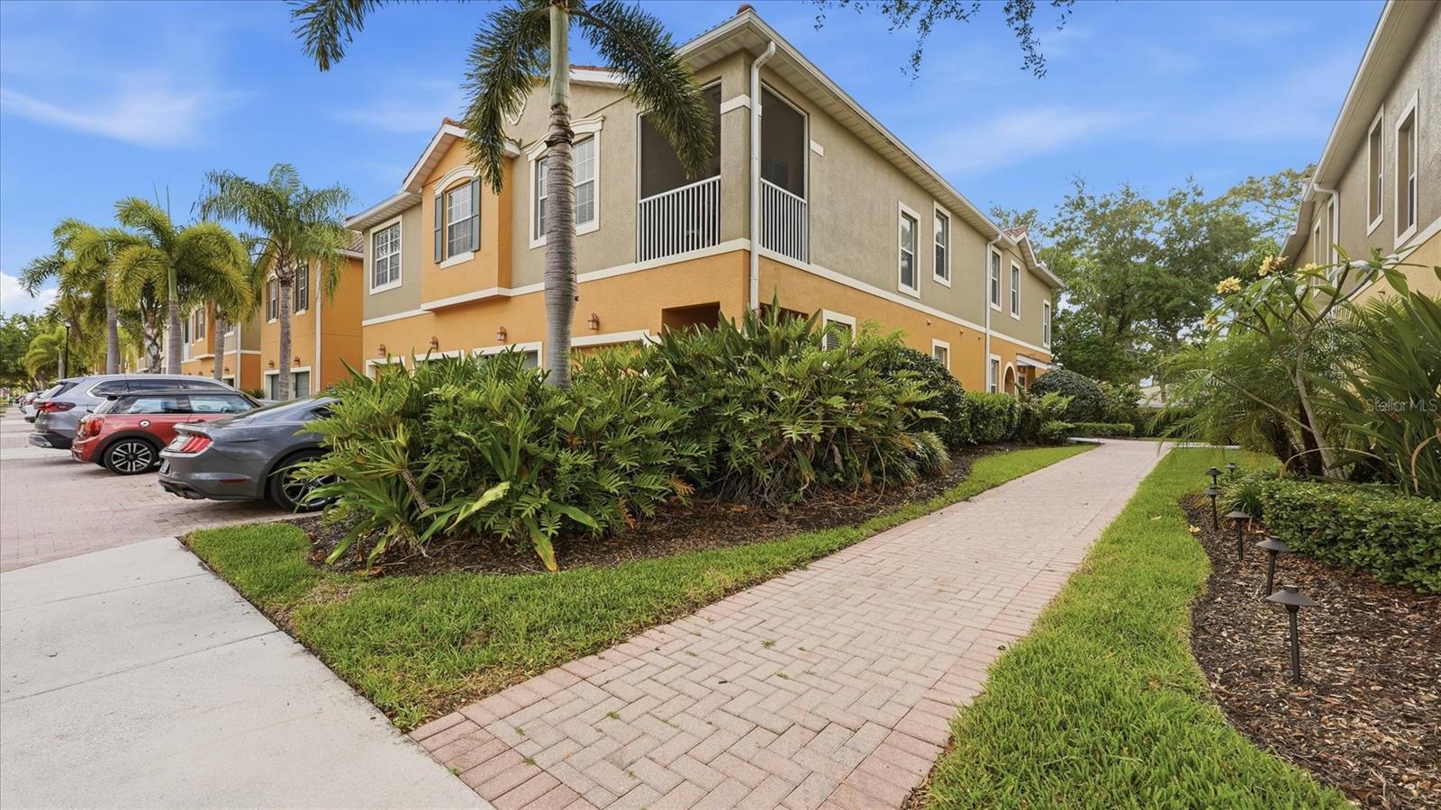 Image 6 of 35 For 7839 Limestone Lane 12-204