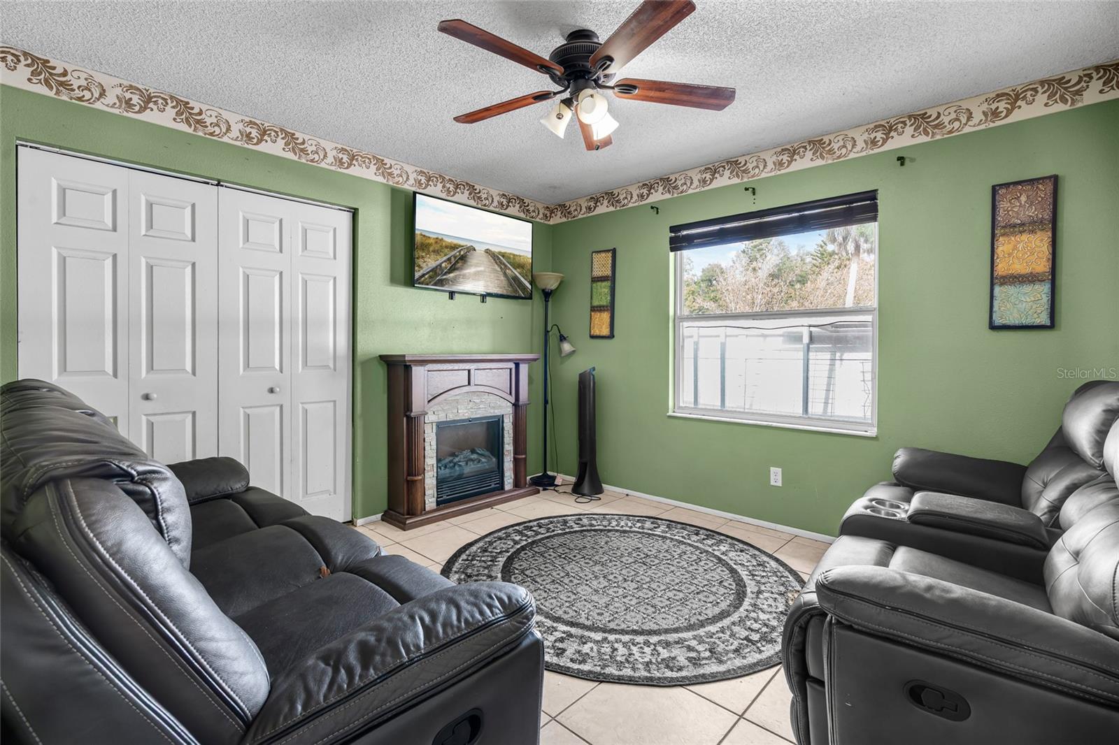 Image 14 of 23 For 1289 42nd Street