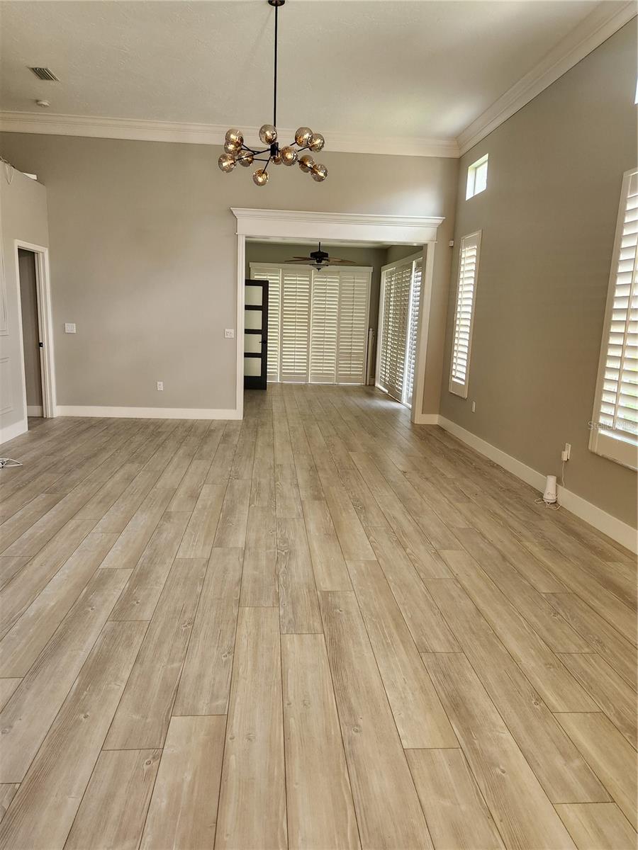 Image 5 of 26 For 3761 Amapola Lane