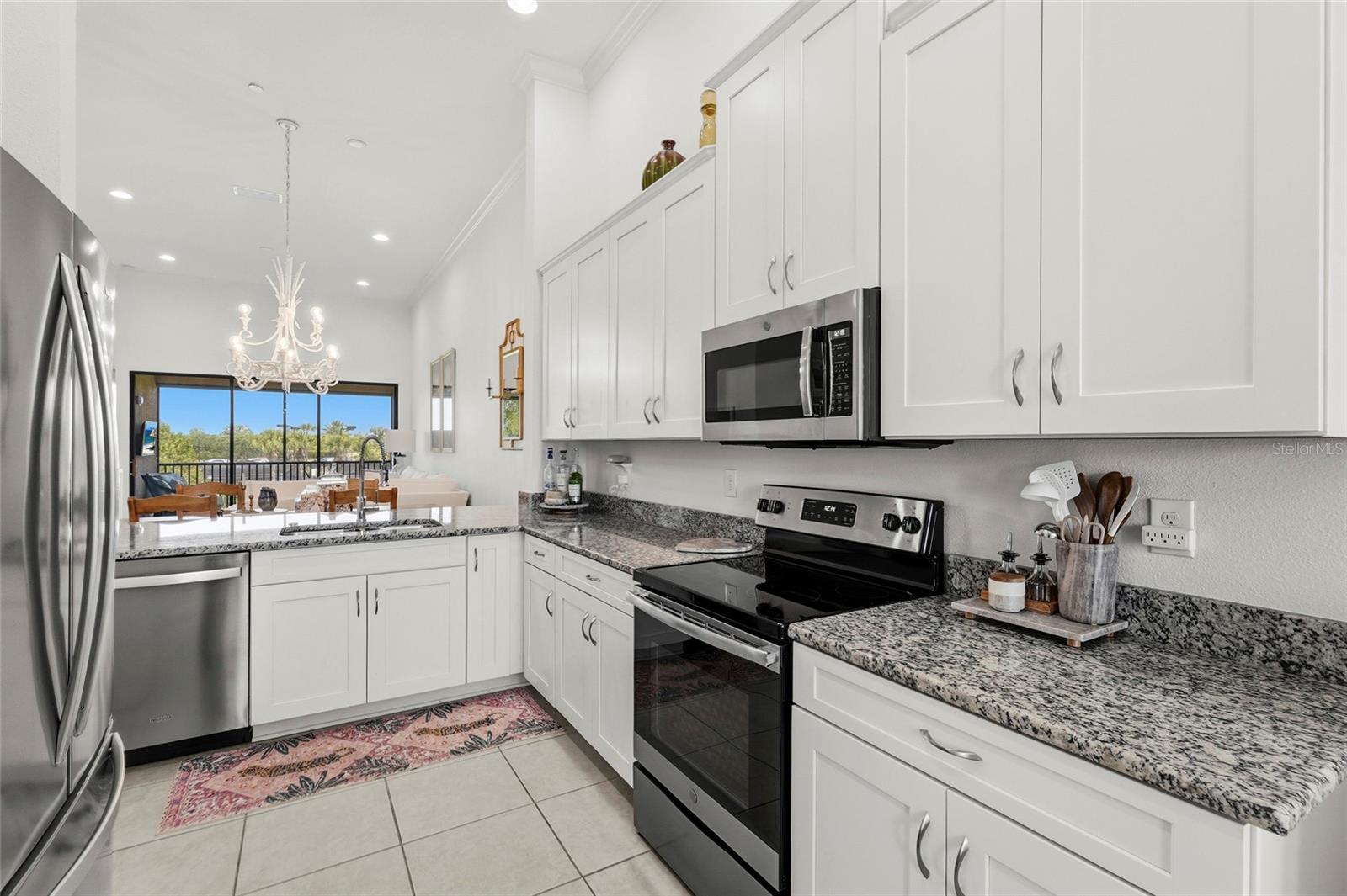 Image 7 of 86 For 5420 Cicernone Street 203