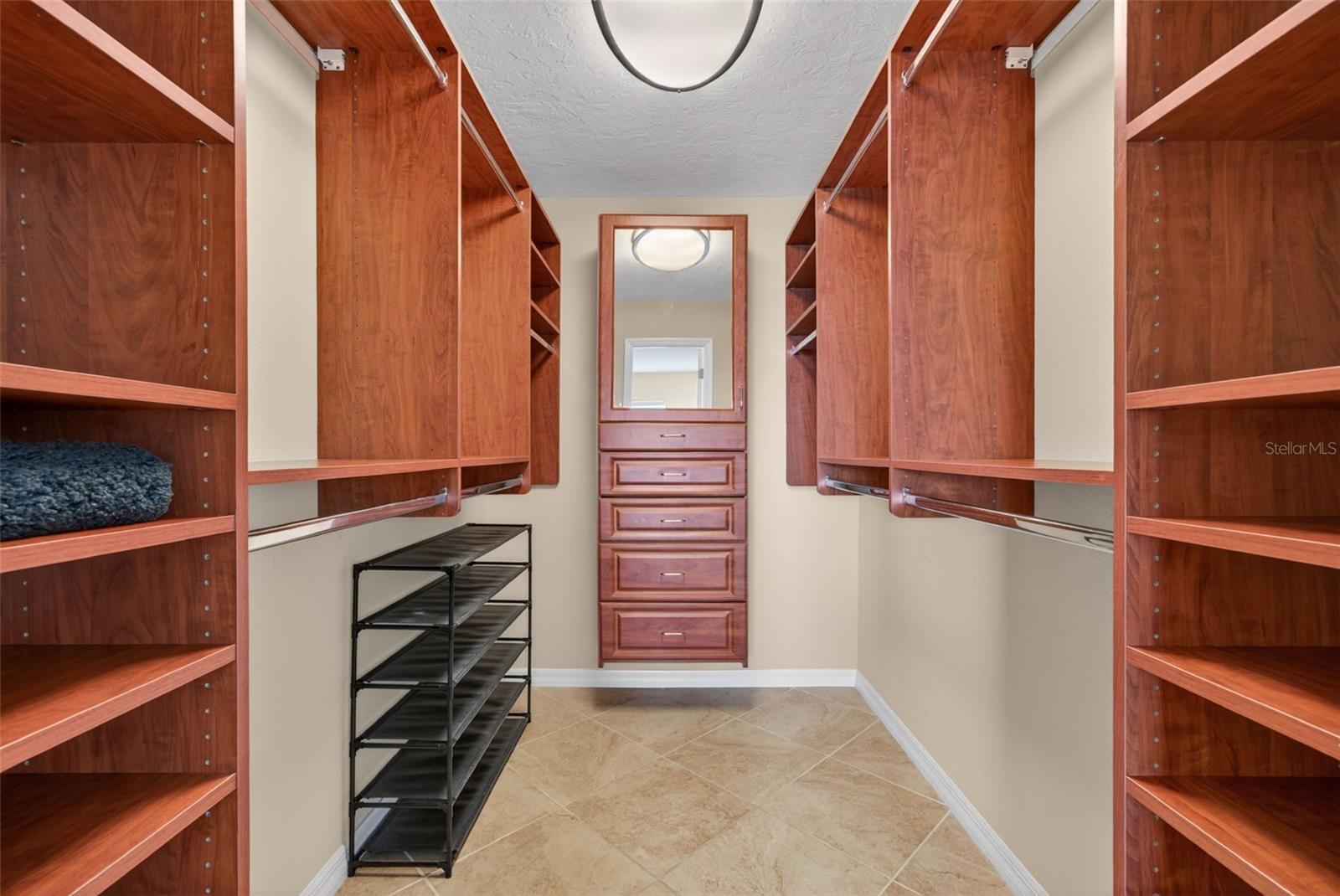 Image 31 of 98 For 800 Benjamin Franklin Drive 509