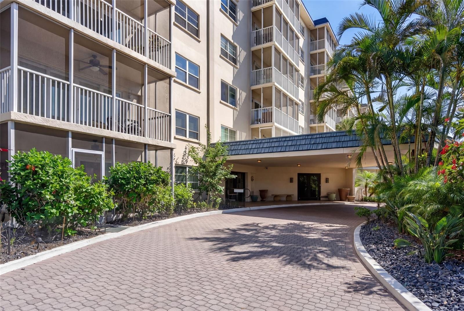 Image 43 of 98 For 800 Benjamin Franklin Drive 509