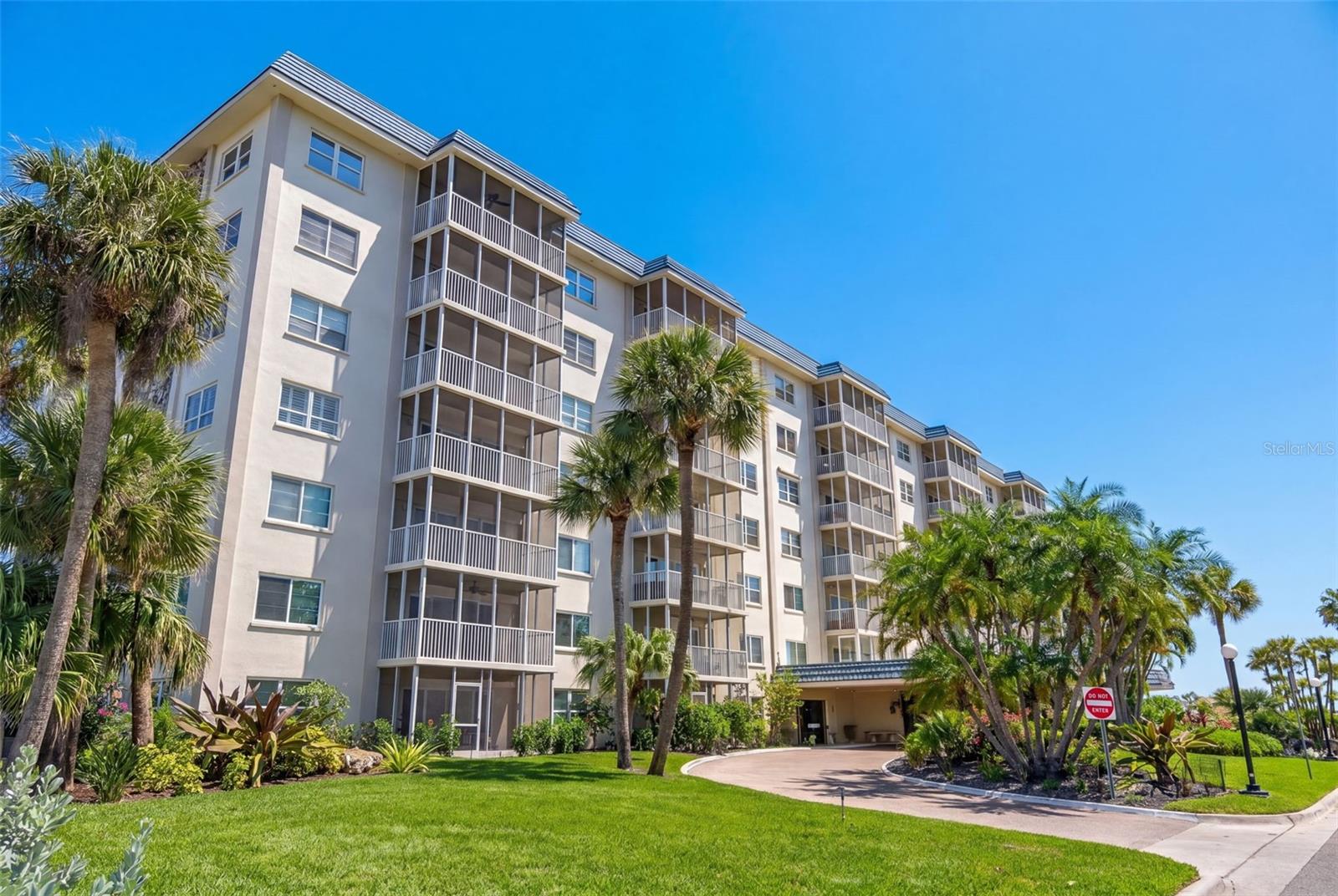 Image 66 of 98 For 800 Benjamin Franklin Drive 509