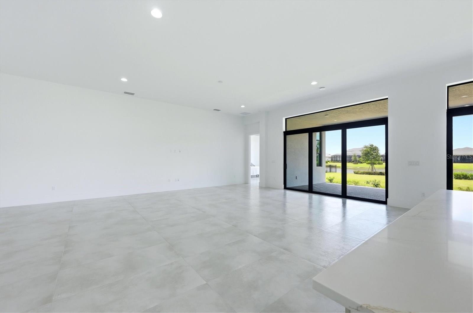 Image 21 of 64 For 8959 Baroque Terrace