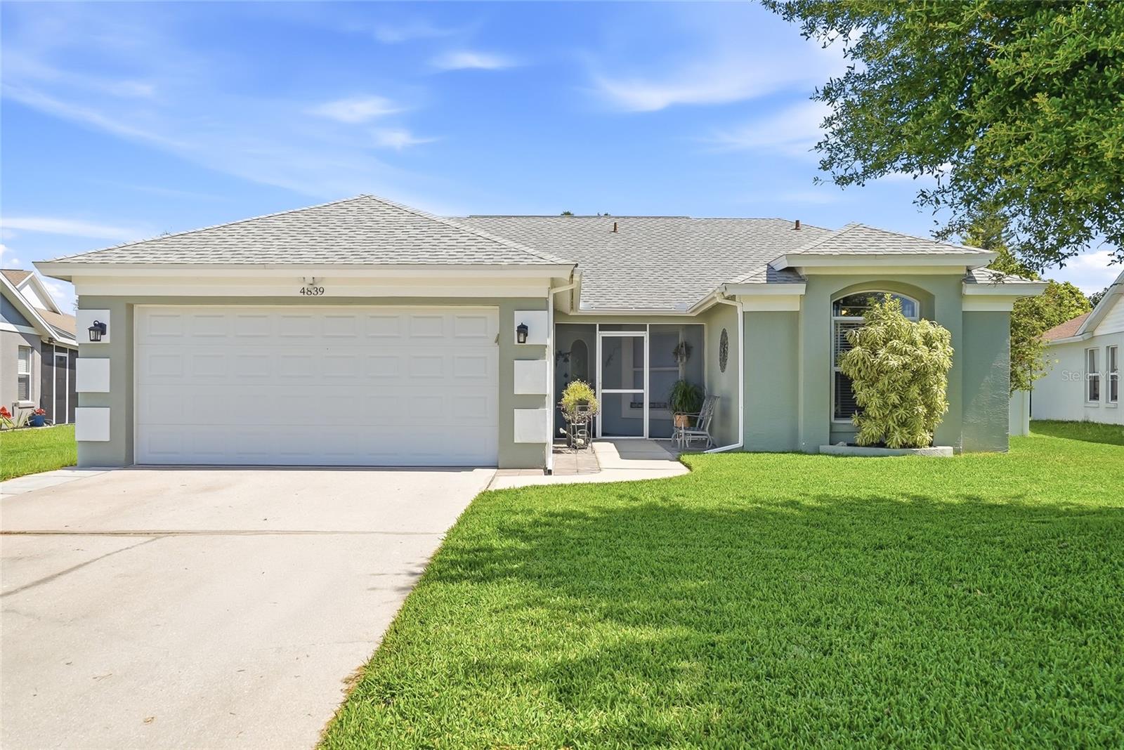Image 11 of 69 For 4839 14th Avenue E