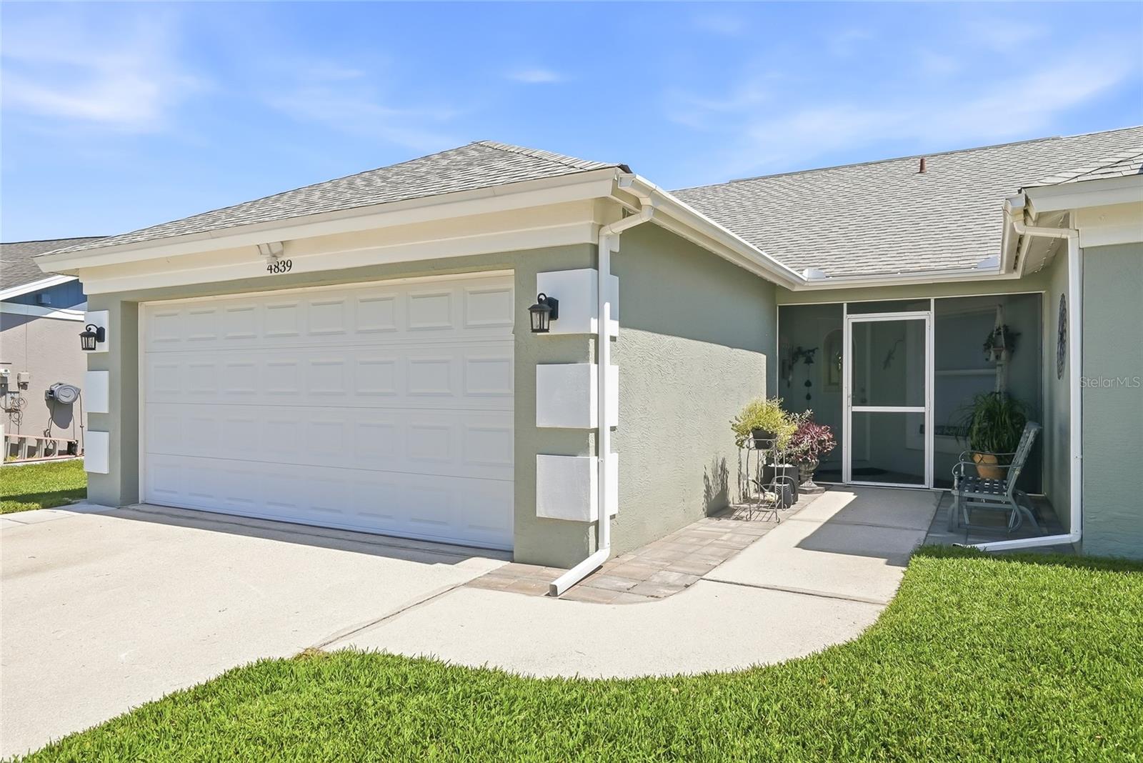 Image 12 of 69 For 4839 14th Avenue E