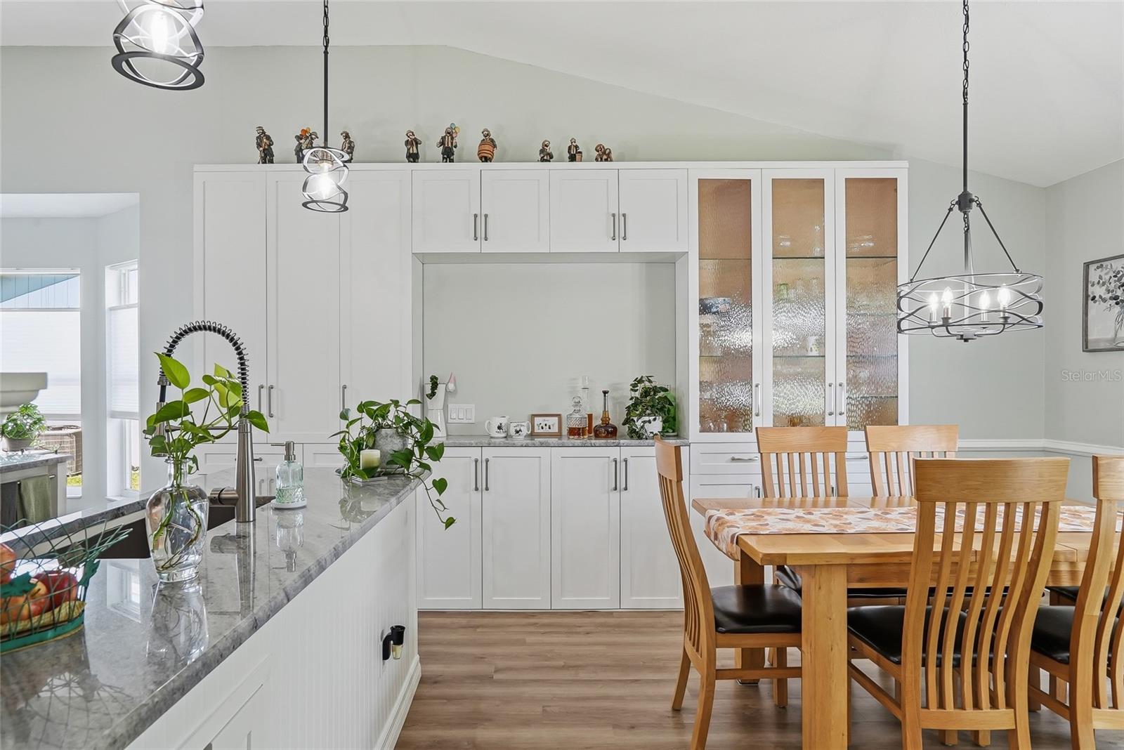 Image 21 of 69 For 4839 14th Avenue E