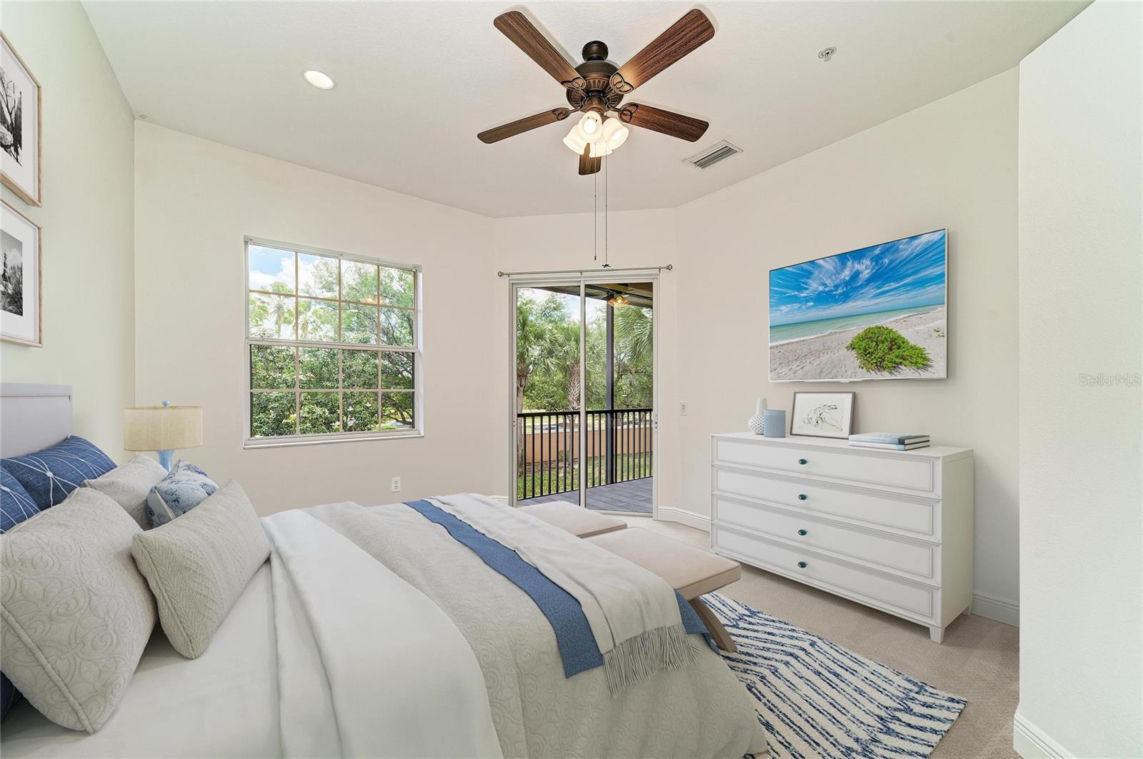 Image 16 of 35 For 8261 Miramar Way 202