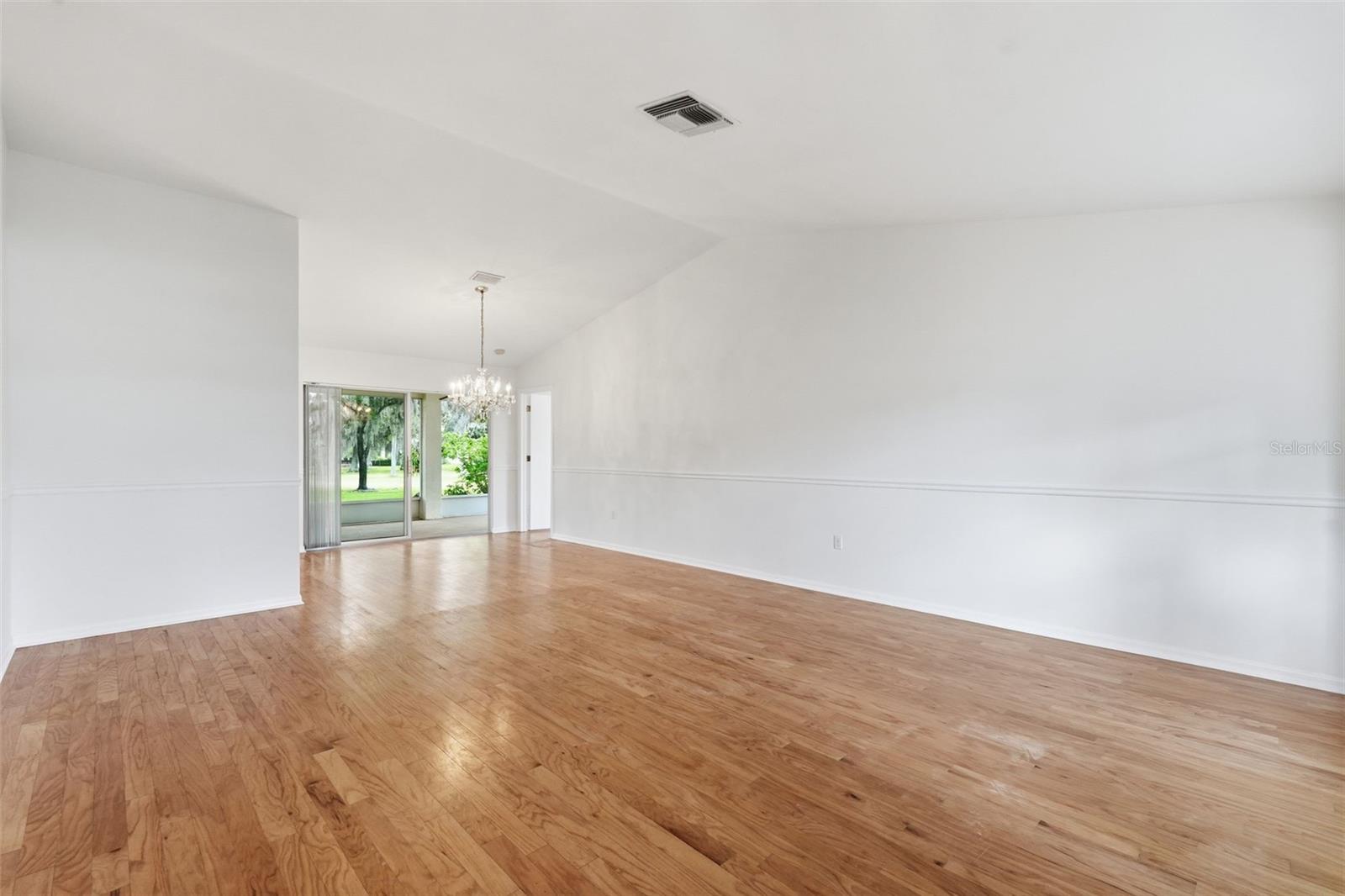Image 10 of 53 For 1444 Canberley Court