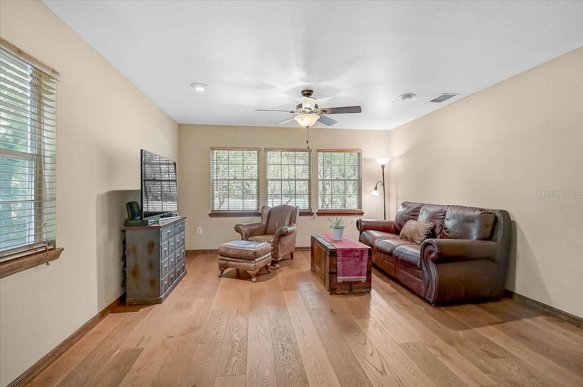 Image 30 of 81 For 3328 Tobero Lane