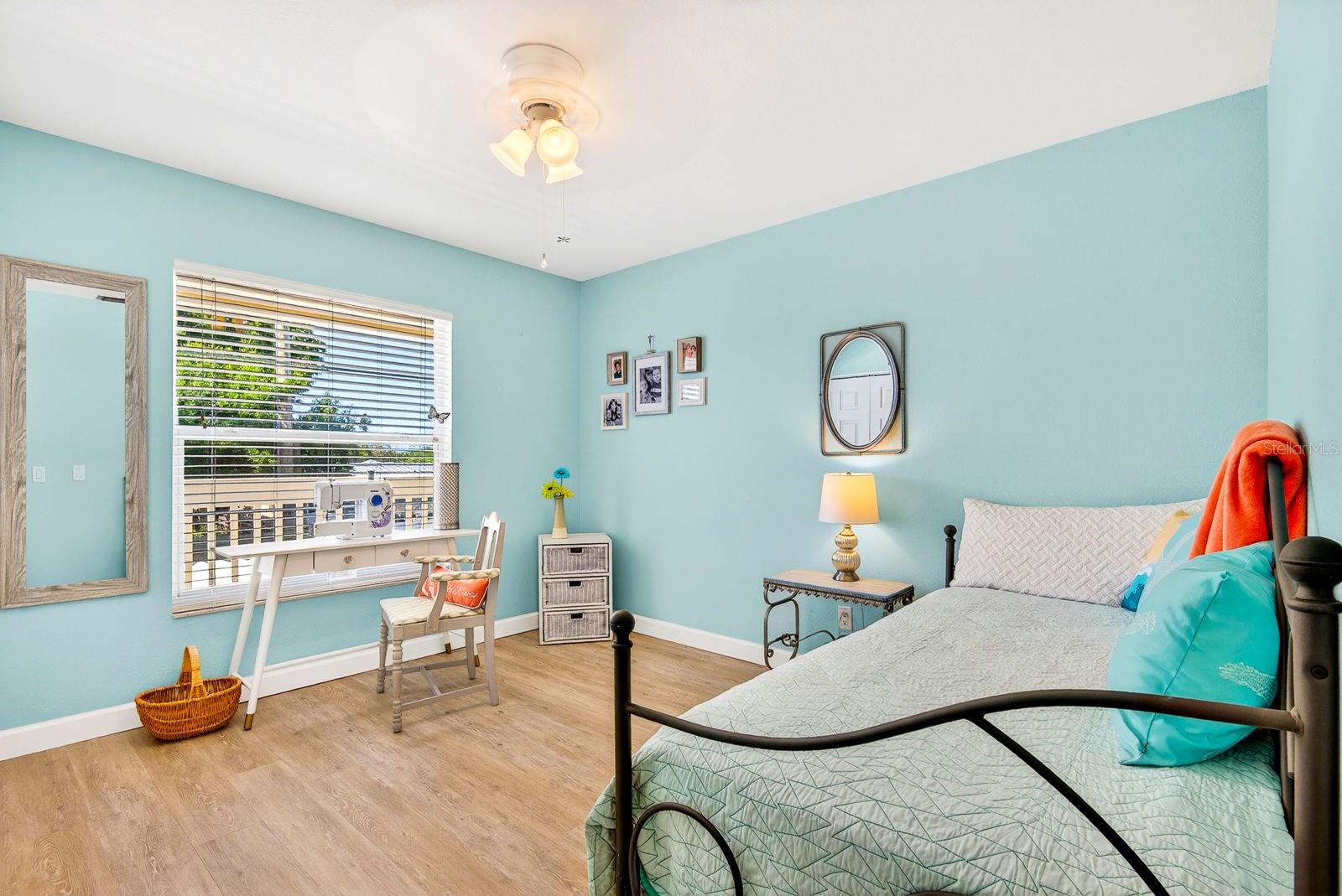 Image 18 of 36 For 5934 7th Avenue W 5934