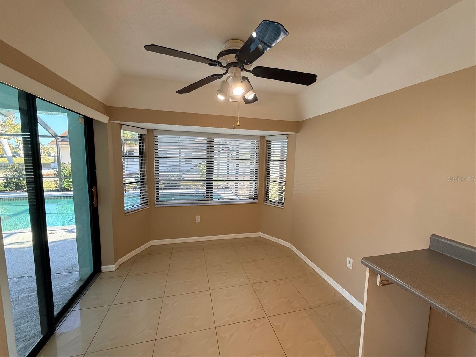 Image 6 of 18 For 17154 Galleon Terrace