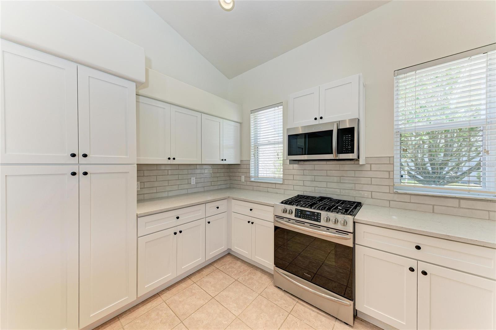 Image 19 of 60 For 11218 Rivers Bluff Circle
