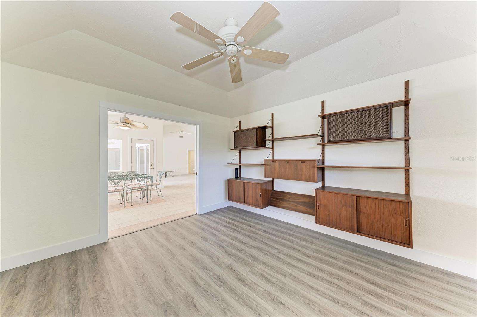 Image 36 of 60 For 11218 Rivers Bluff Circle