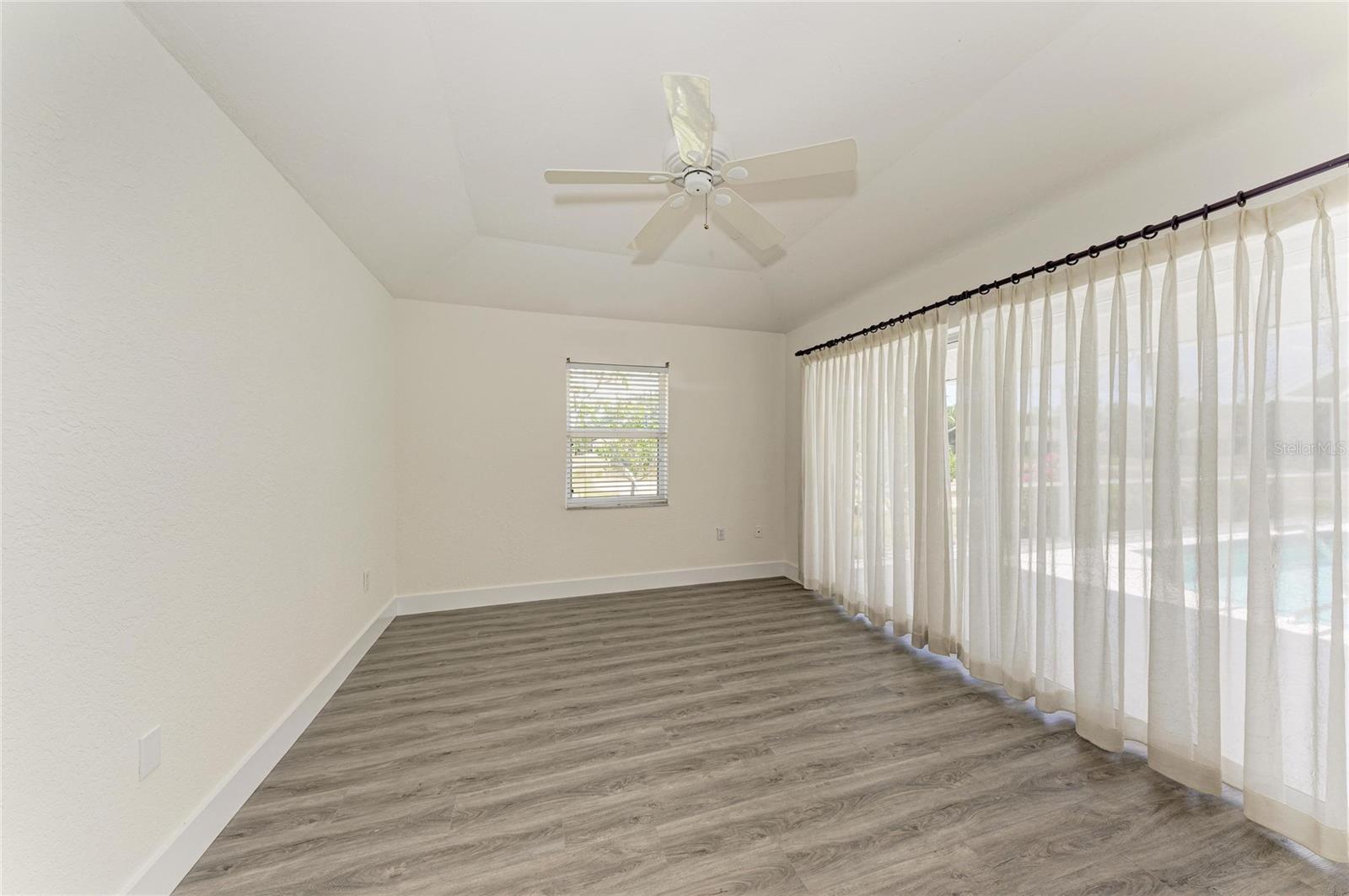 Image 37 of 60 For 11218 Rivers Bluff Circle