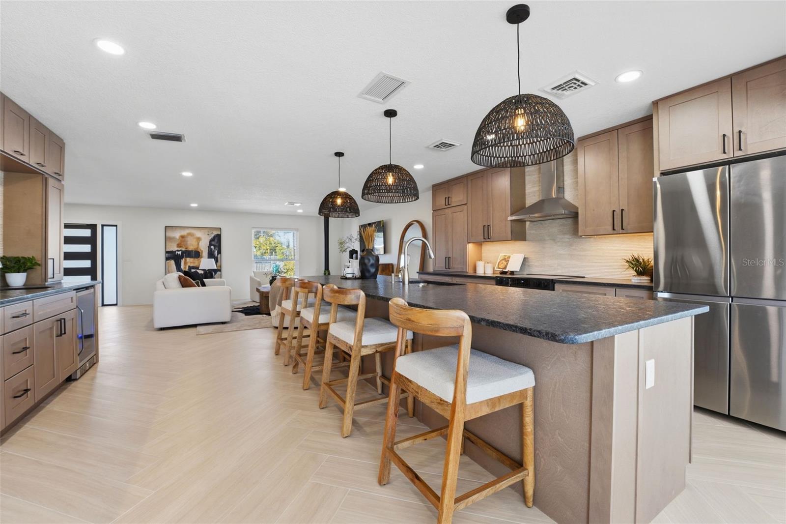 Image 22 of 61 For 501 65th Street