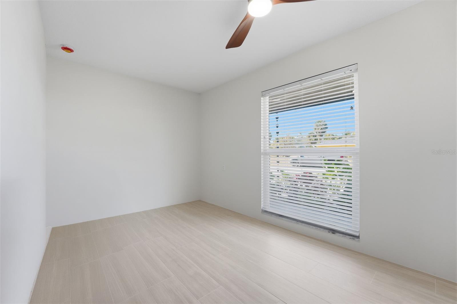 Image 38 of 61 For 501 65th Street