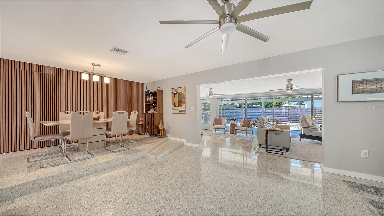 Image 10 of 57 For 2614 Croton Avenue