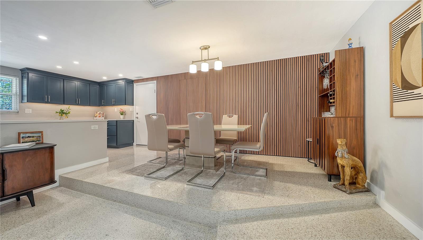 Image 12 of 57 For 2614 Croton Avenue