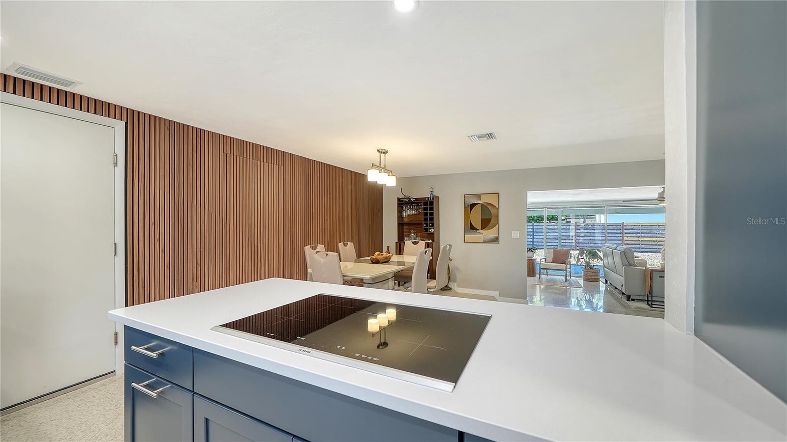 Image 21 of 57 For 2614 Croton Avenue