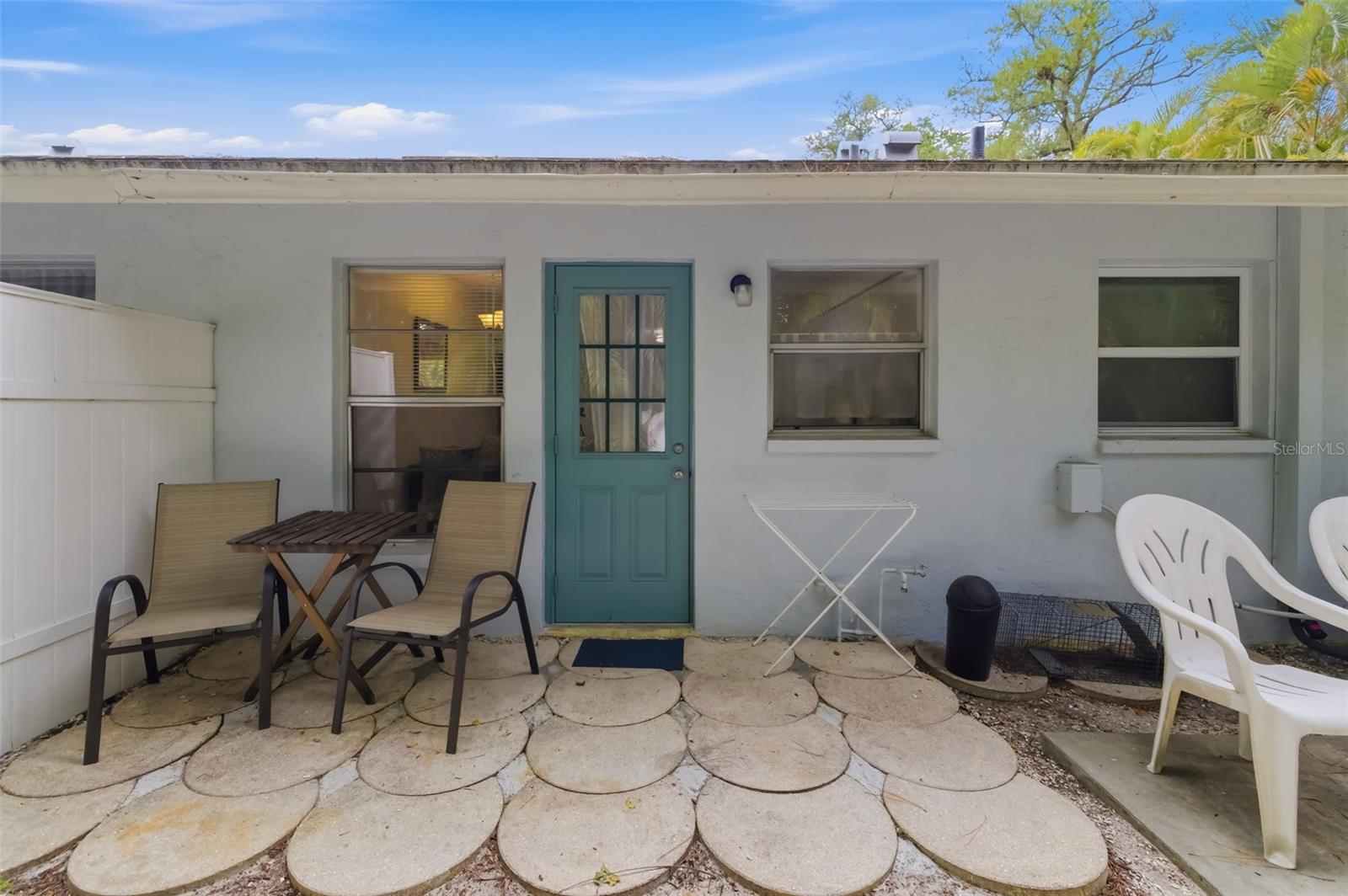 Image 23 of 62 For 4001 Groveland Avenue